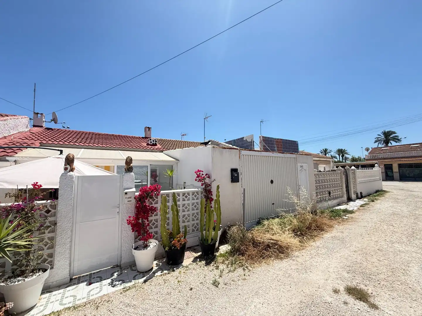Casa en venta en Zona Carrefour - Urbanizaciones, imagen 2