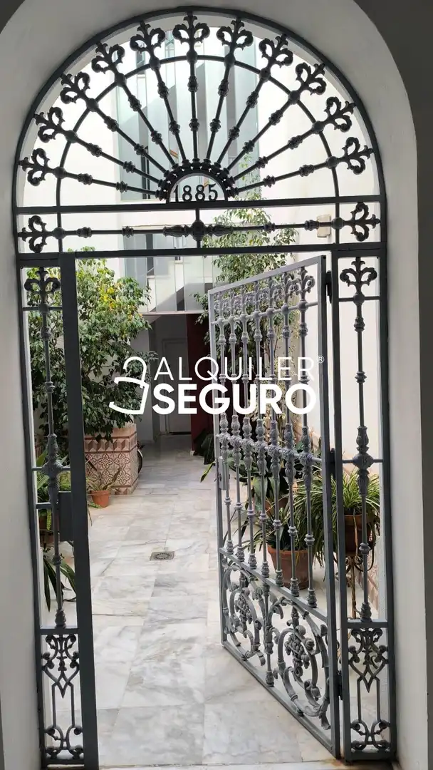 Piso de alquiler en Sevilla con Aire acondicionado y Amueblado