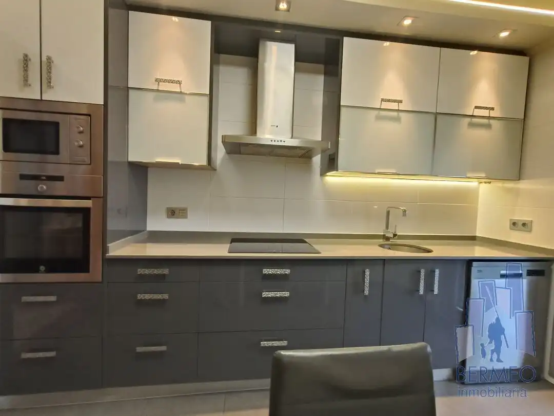 Kitchen of Flat for sale in Bermeo  with Heating, Terrace and Storage room