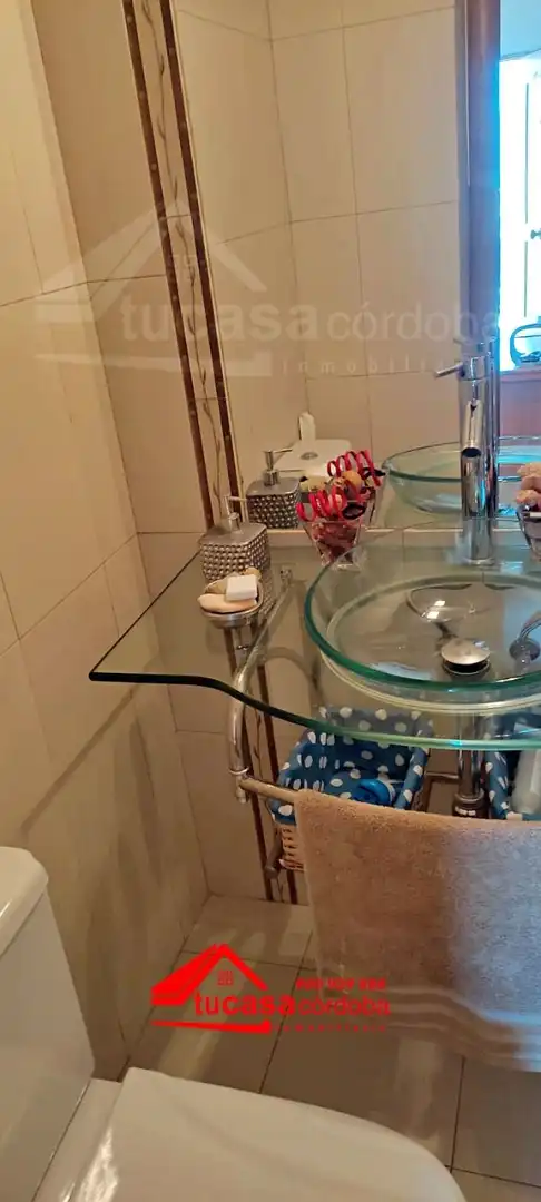Bathroom of Houses for sale in El Carpio  with Heating and Terrace