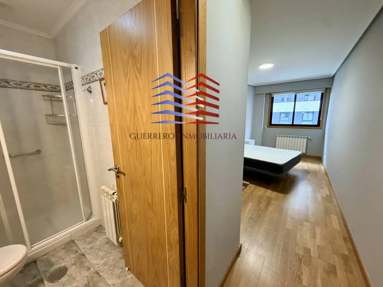 Habitación de Apartamento de alquiler en Barbadás con Calefacción, Trastero y Amueblado