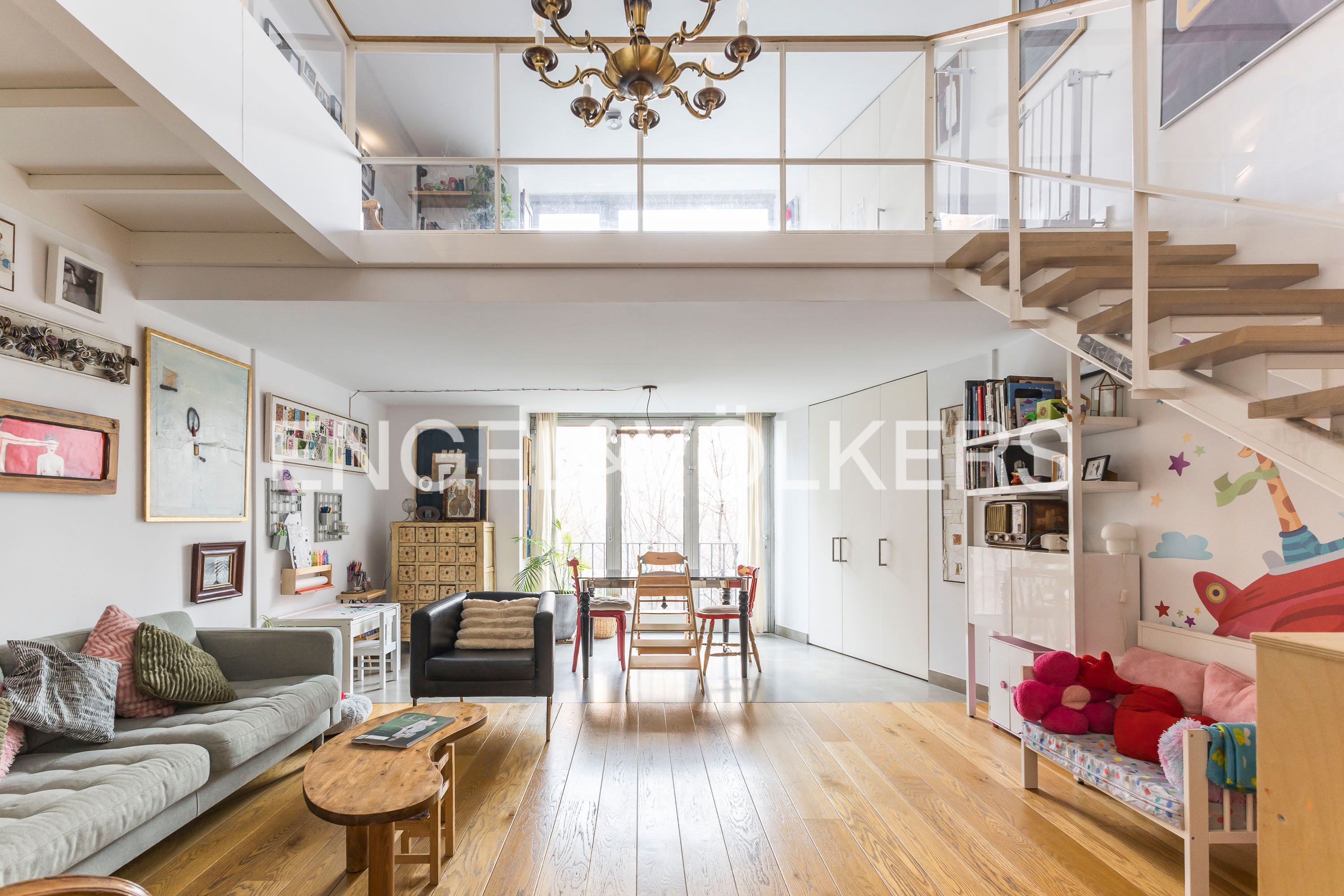 Exterior view of Duplex for sale in  Madrid Capital  with Heating and Storage room