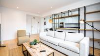 Living room of Flat for sale in  Madrid Capital