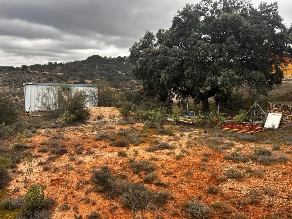 Terrenos y solares en venta en Hontoba, imagen 2