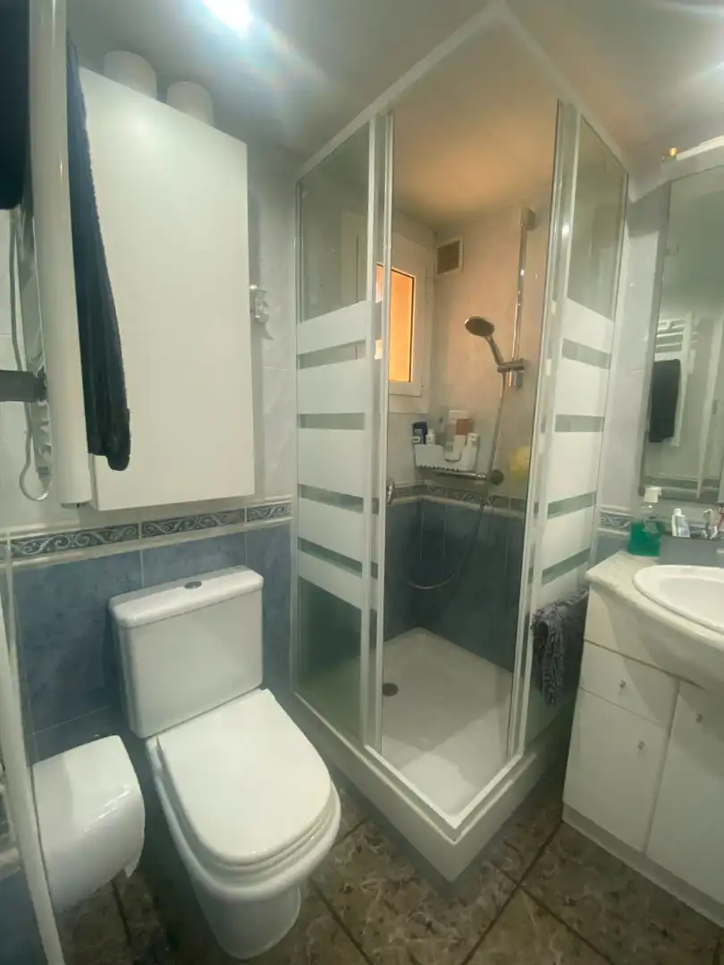 Bathroom of Flat for sale in Sabadell  with Air Conditioner, Heating and Furnished