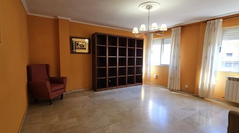 Foto 2 de Piso en venta en Calle Canalejas, Centro, Puertollano