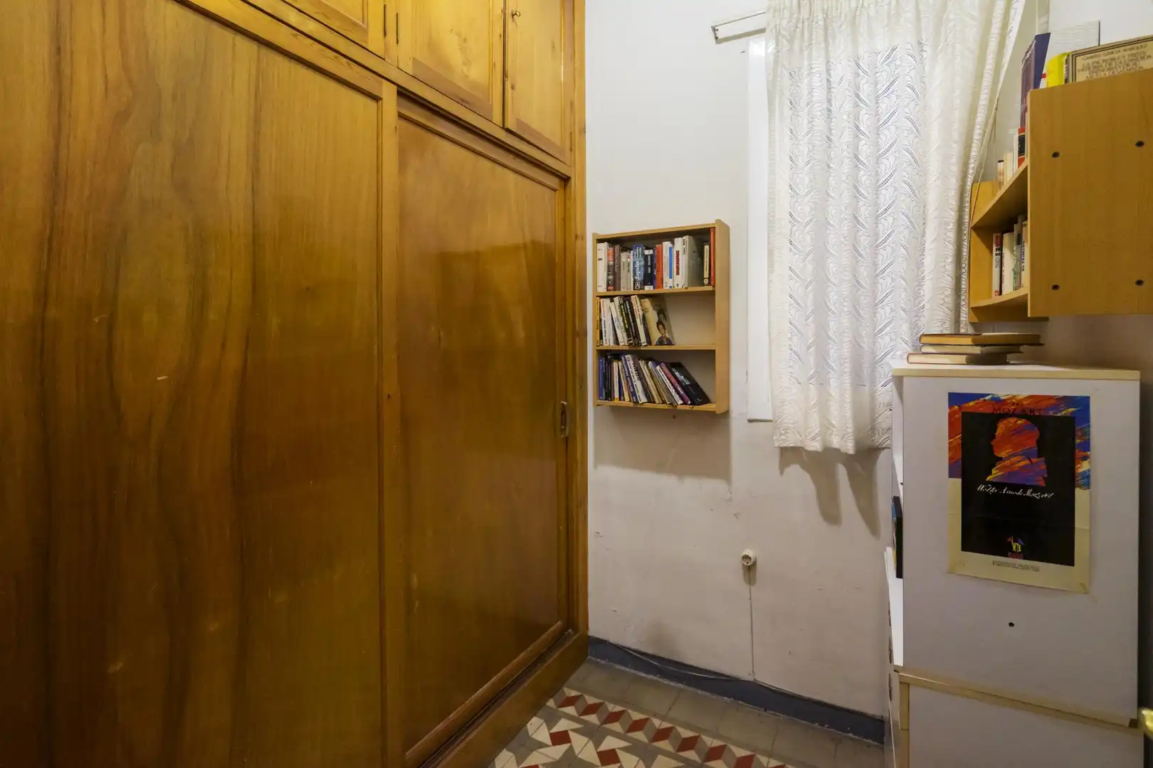 Bedroom of Flat for sale in Valencia