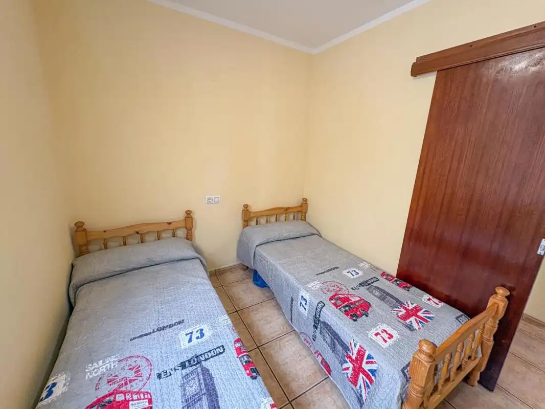 Habitación de Planta baja en venta en Cullera con Calefacción, Jardín privado y Terraza
