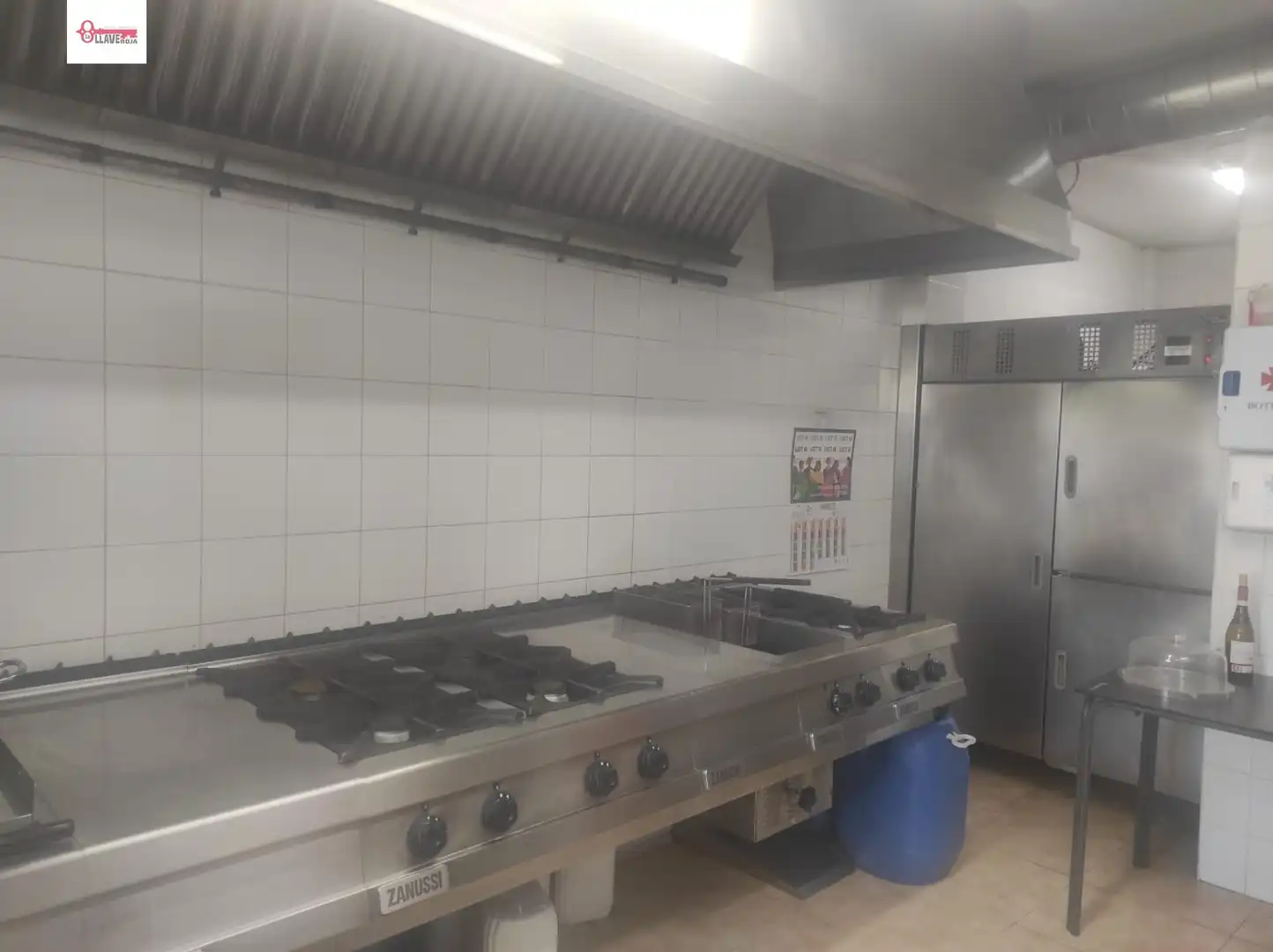 Cuina de Local en venda en Burgos amb Aire condicionat i Moblat