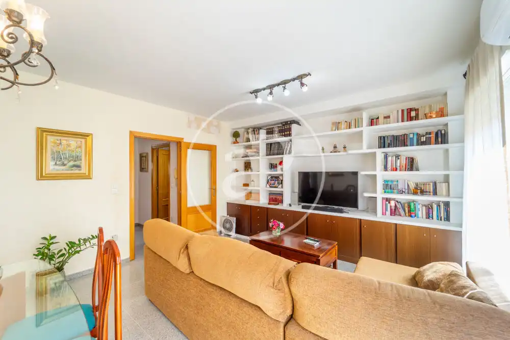 Sala d'estar de Casa adosada en venda en Muro de Alcoy amb Aire condicionat, Calefacció i Jardí privat