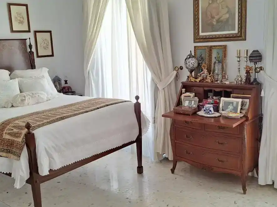 Dormitori de Casa adosada en venda en Estepa amb Aire condicionat i Balcó