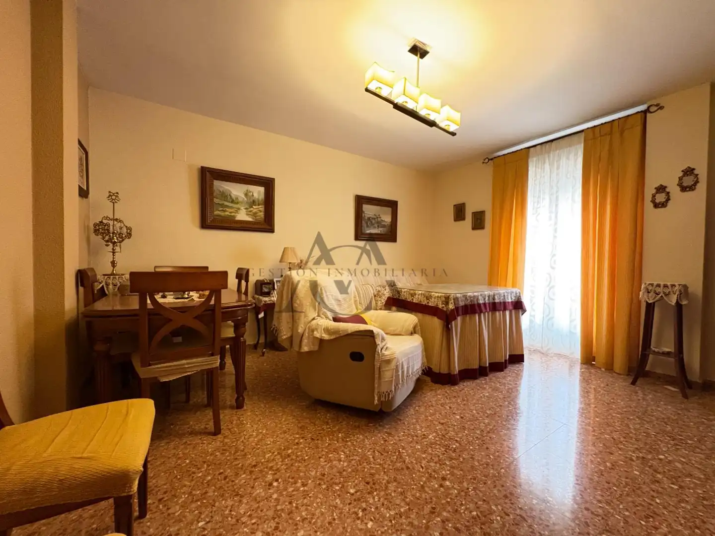 Sala de estar de Piso en venta en Lucena con Aire acondicionado