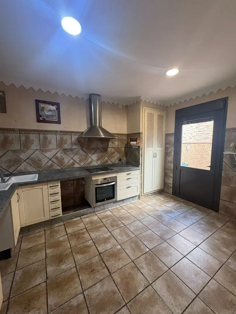 Flat for sale in La Luisiana, imagen 3