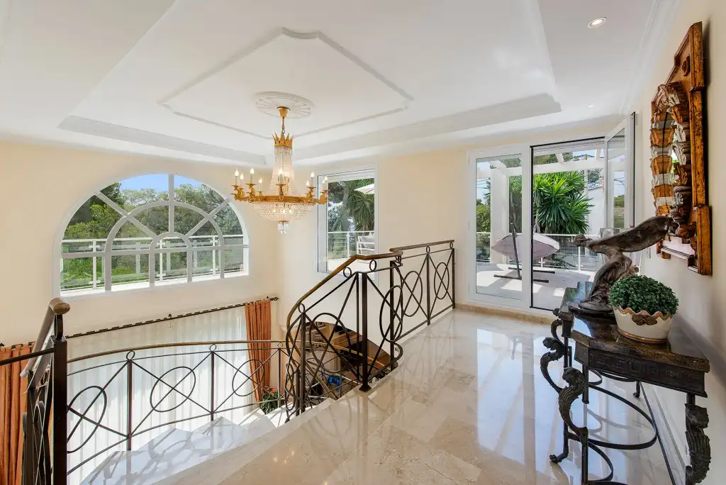 Houses for sale in Calvià  with Air Conditioner, Private garden and Terrace