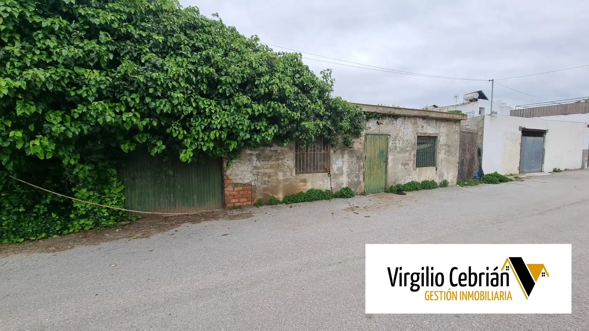 Terreni e lotti in vendita a Avenida de Rota, imagen 2