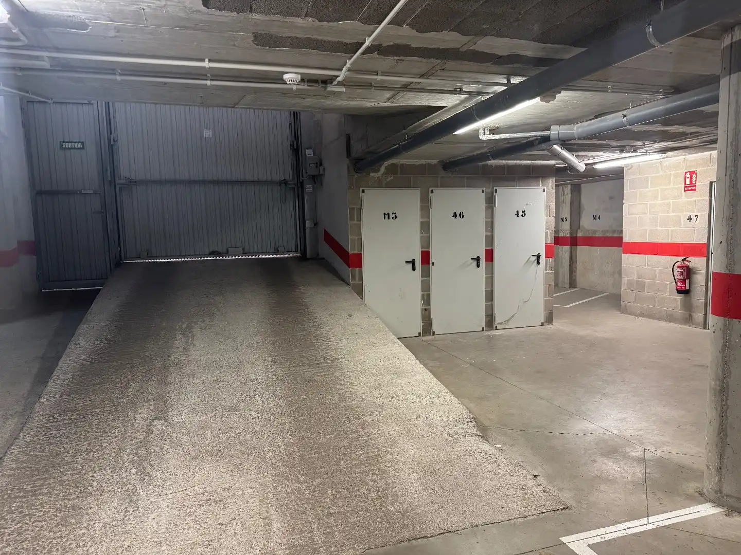 Motorradstellplatz zur Miete in Jeroni Pujades 25, imagen 4