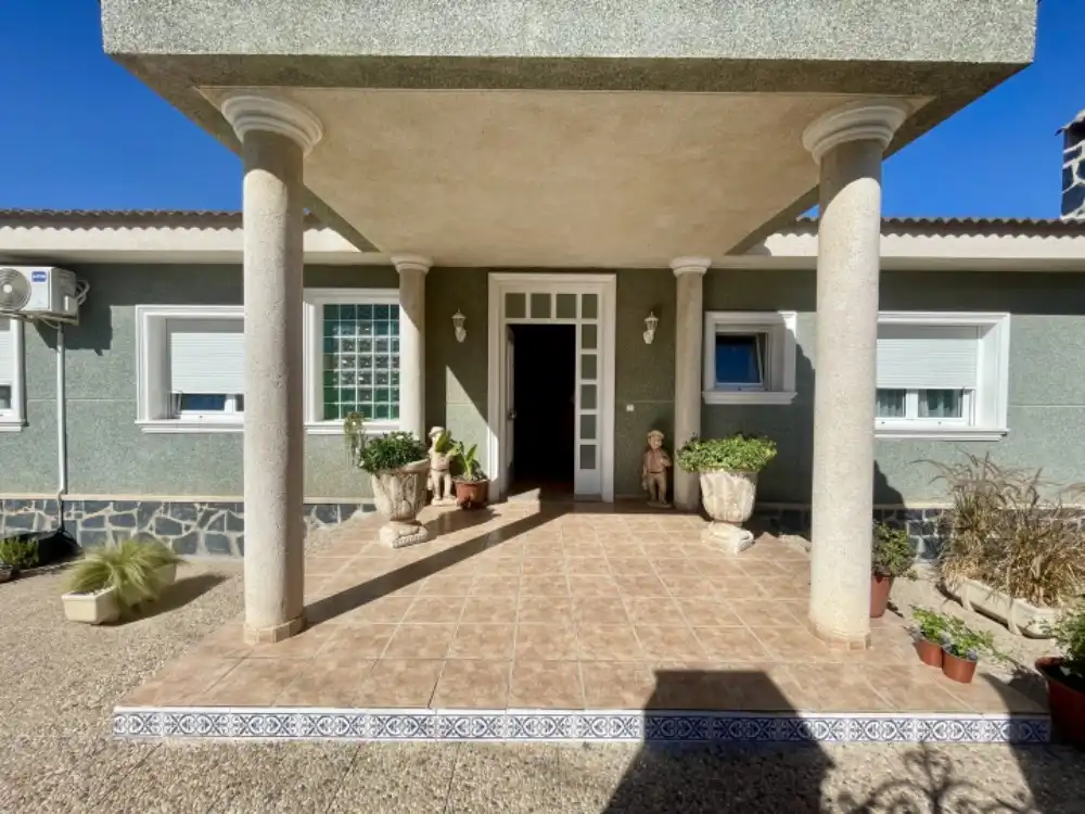 Chalet con jardín en venta en Ciudad Quesada, imagen 3