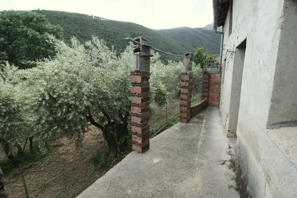 Jardí de Finca rústica en venda en Guisando amb Balcó