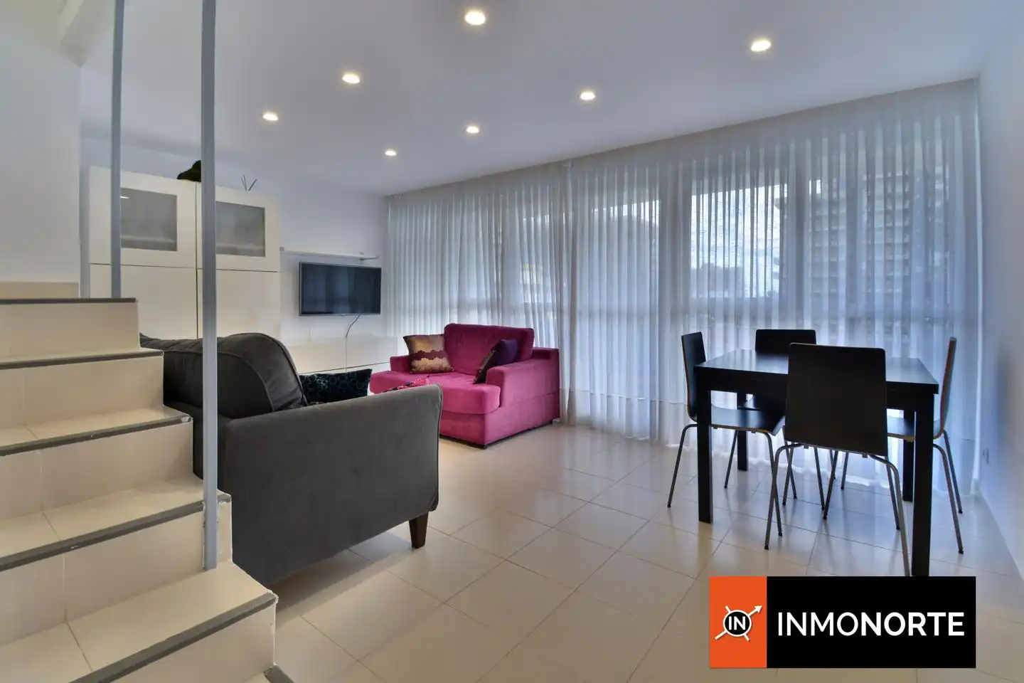 Sala de estar de Piso en venta en Laredo con Terraza