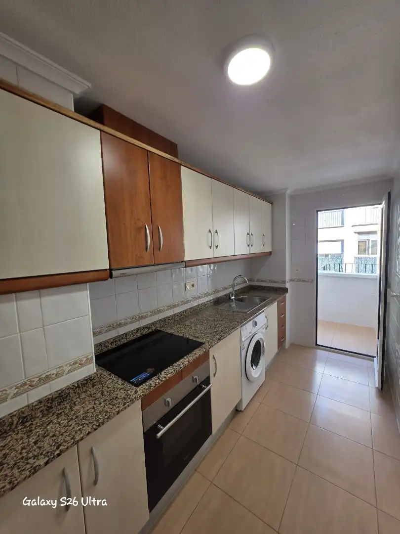 Küche von Wohnung zur Miete in Almoradí mit Möbliert, Ofen und Waschmaschine