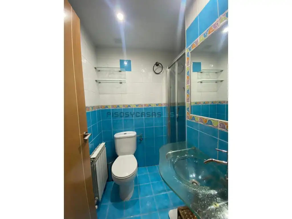 Bathroom of Houses for sale in San Mateo de Gállego  with Air Conditioner, Private garden and Terrace