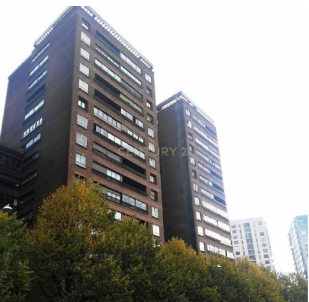 Vista exterior de Oficina en venda en Bilbao 