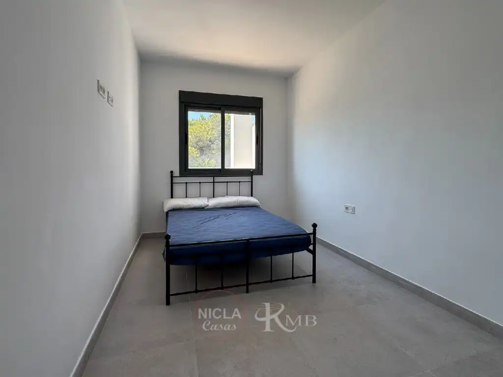 Habitación de Apartamento en venta en Garrucha con Aire acondicionado, Terraza y Amueblado