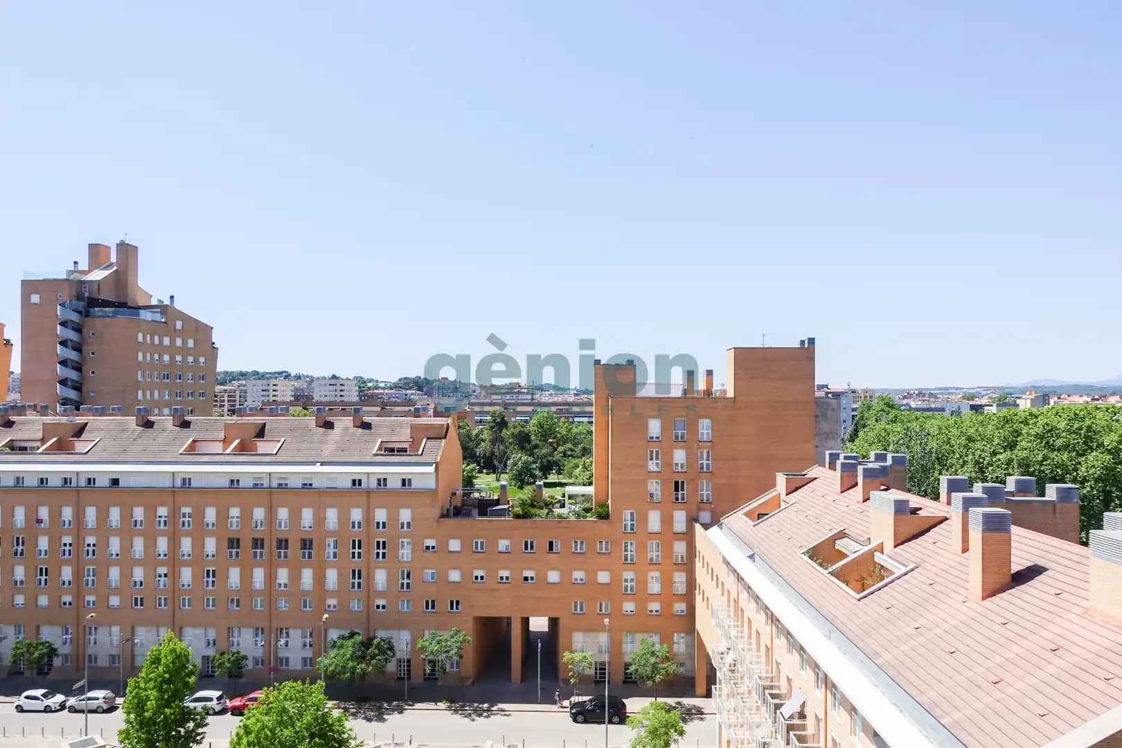 Vista exterior de Ático en venta en Girona con Aire acondicionado, Calefacción y Terraza