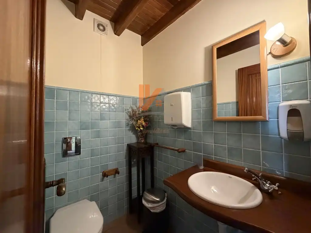 Bathroom of Houses for sale in Ames  with Private garden