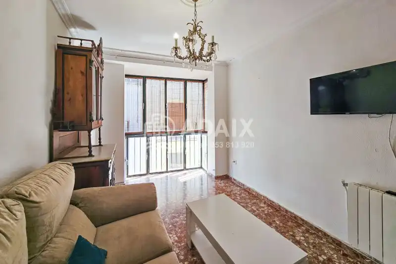 Vista exterior de Edificio en venta en Úbeda