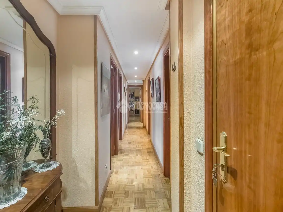 Flat with lift for sale in Calle Hermanos Machado, imagen 3