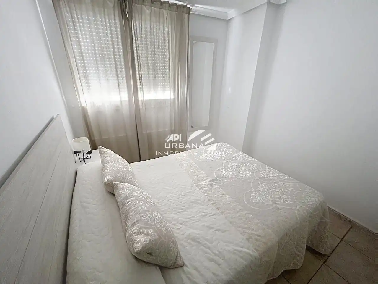Habitación de Piso en venta en Lucena con Trastero y Amueblado