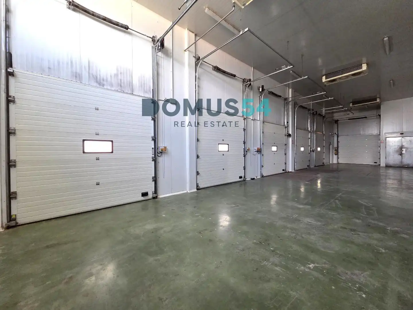 Industrial buildings for rent in Sa Pobla