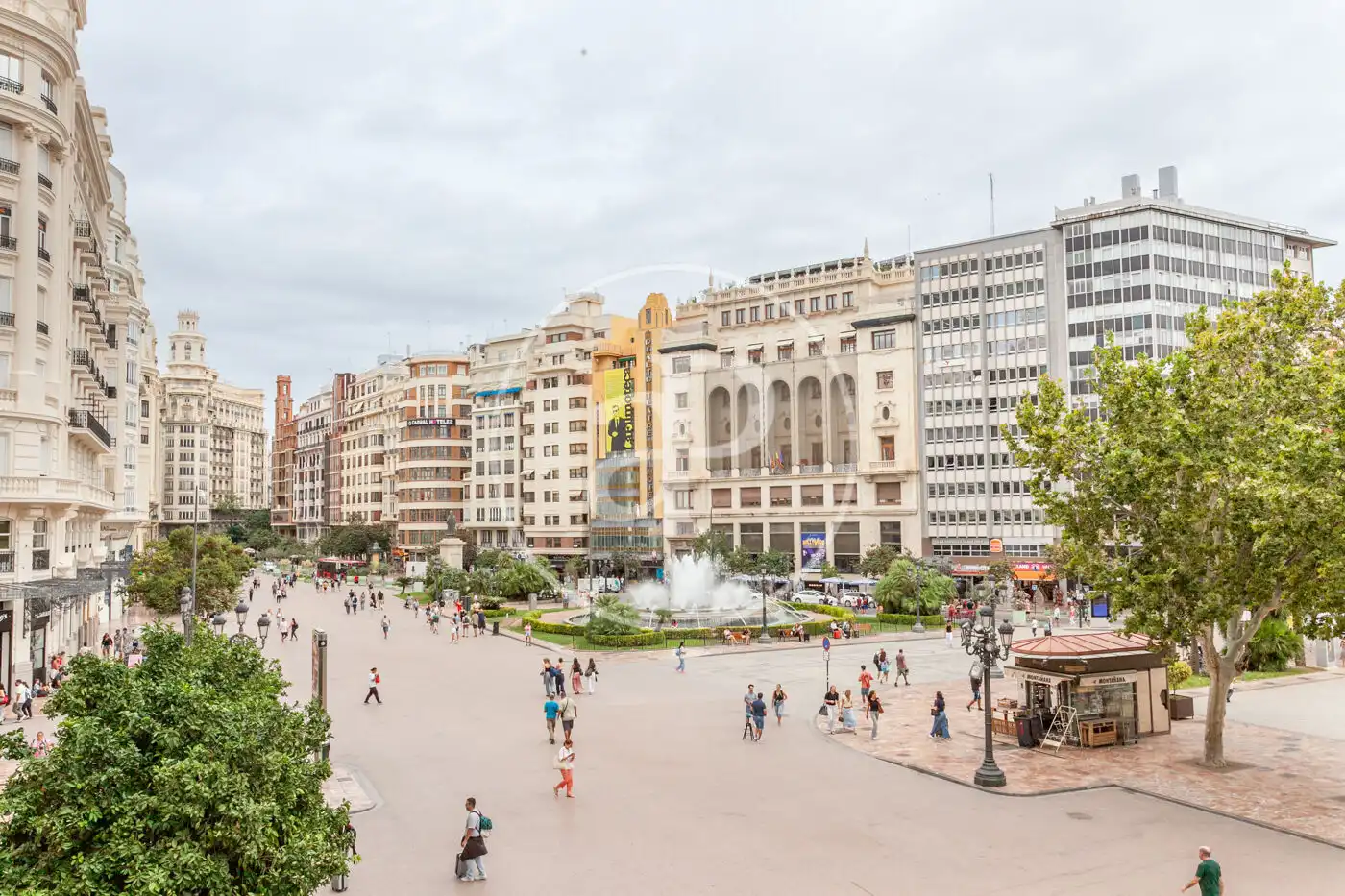 Außenansicht von Wohnung zum Verkauf in Valencia mit Klimaanlage und Heizung