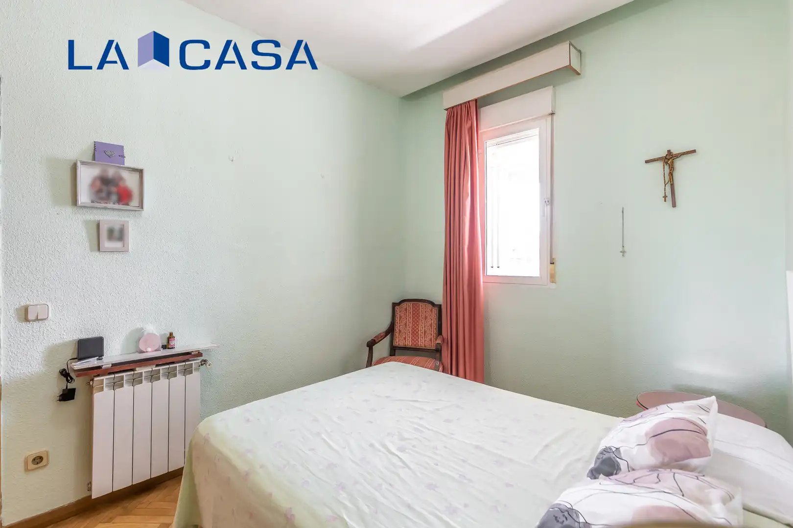 Habitación de Piso en venta en Madrid con Calefacción y Terraza