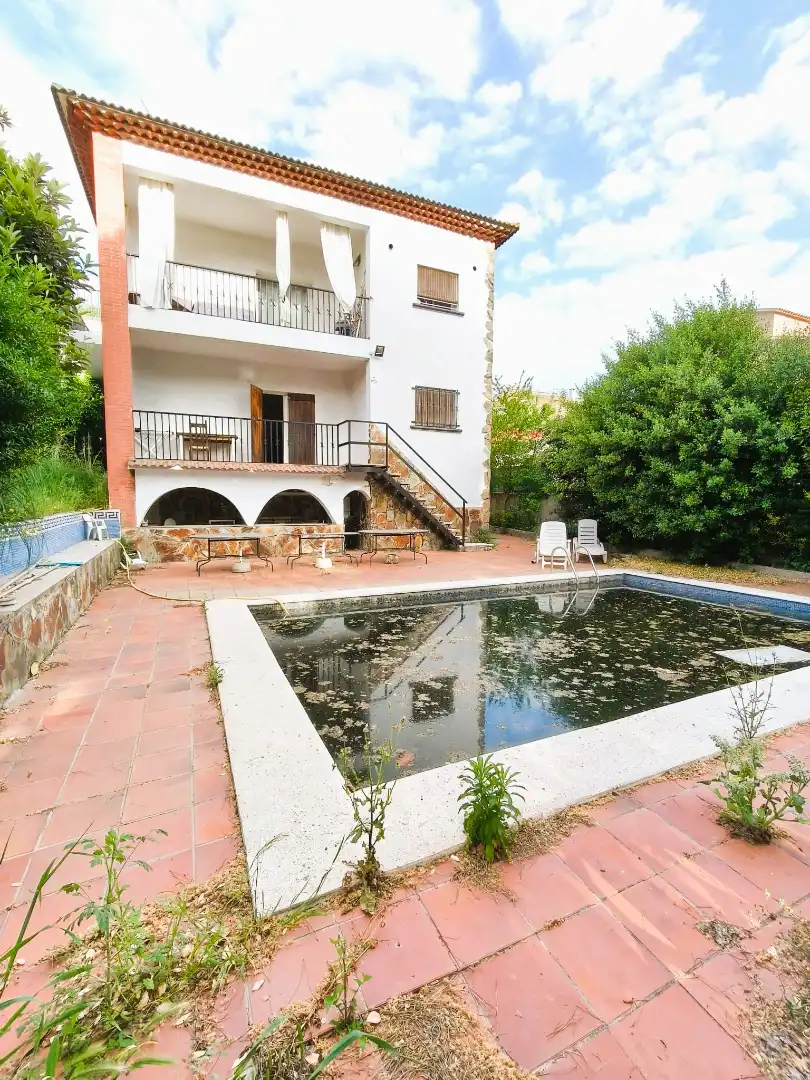 Piscina de Casa o chalet en venta en Lliçà d'Amunt con Aire acondicionado, Jardín privado y Terraza