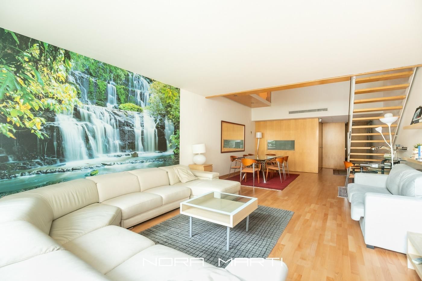 Living room of Duplex to rent in  Barcelona Capital  with Air Conditioner, Heating and Parquet flooring