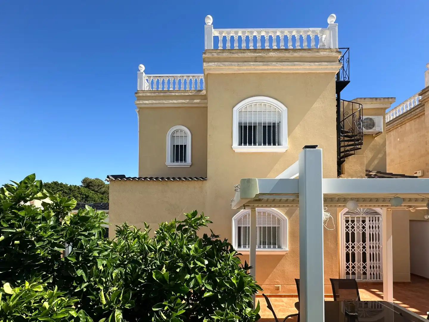 Vista exterior de Casa o xalet en venda en Torrevieja