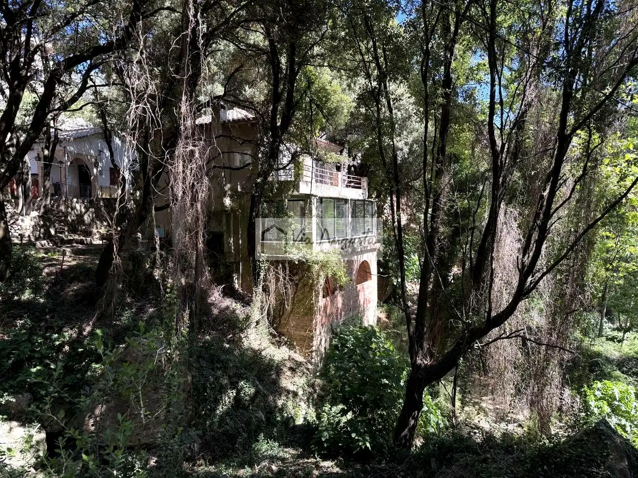 Vista exterior de Casa o xalet en venda en Alfara de Carles amb Jardí privat, Terrassa i Balcó