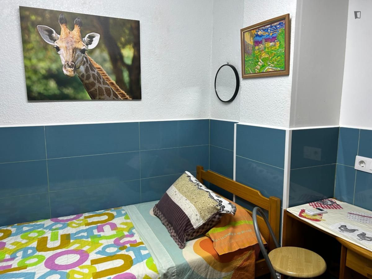 Dormitori de Estudi de lloguer en L'Hospitalet de Llobregat amb Aire condicionat, Calefacció i Moblat