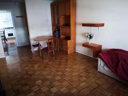 Sala d'estar de Pis en venda en Vigo  amb Calefacció, Parquet i Traster