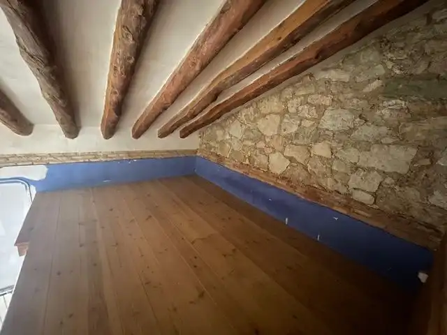 Casa adosada en venda a Belchite