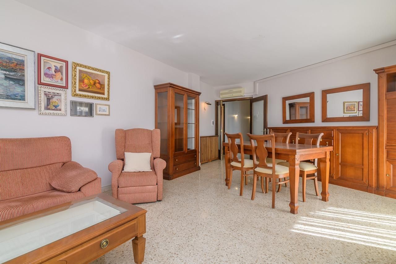 Sala de estar de Piso en venta en Manresa con Aire acondicionado, Calefacción y Trastero