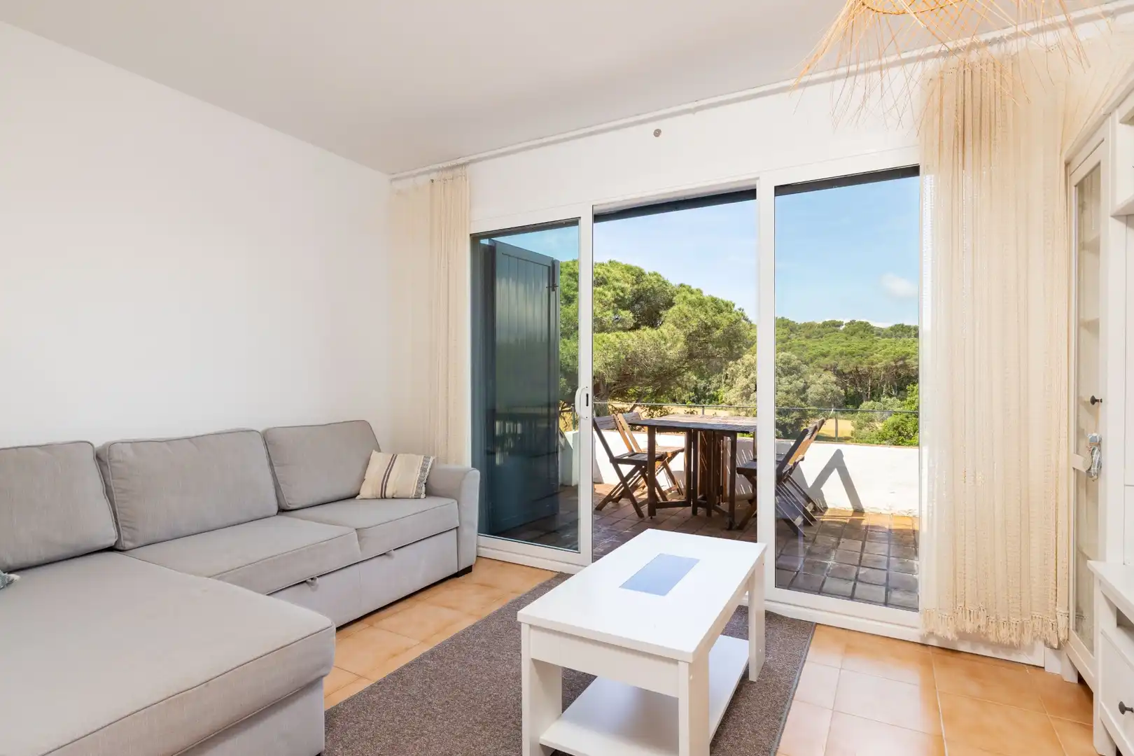 Living room of Flat for sale in Palafrugell  with Air Conditioner, Private garden and Terrace