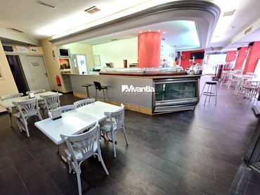 Local comercial en venda a Lorca Ciudad