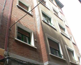 Exterior view of Flat for sale in  Zaragoza Capital