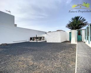 Exterior view of House or chalet for sale in Teguise