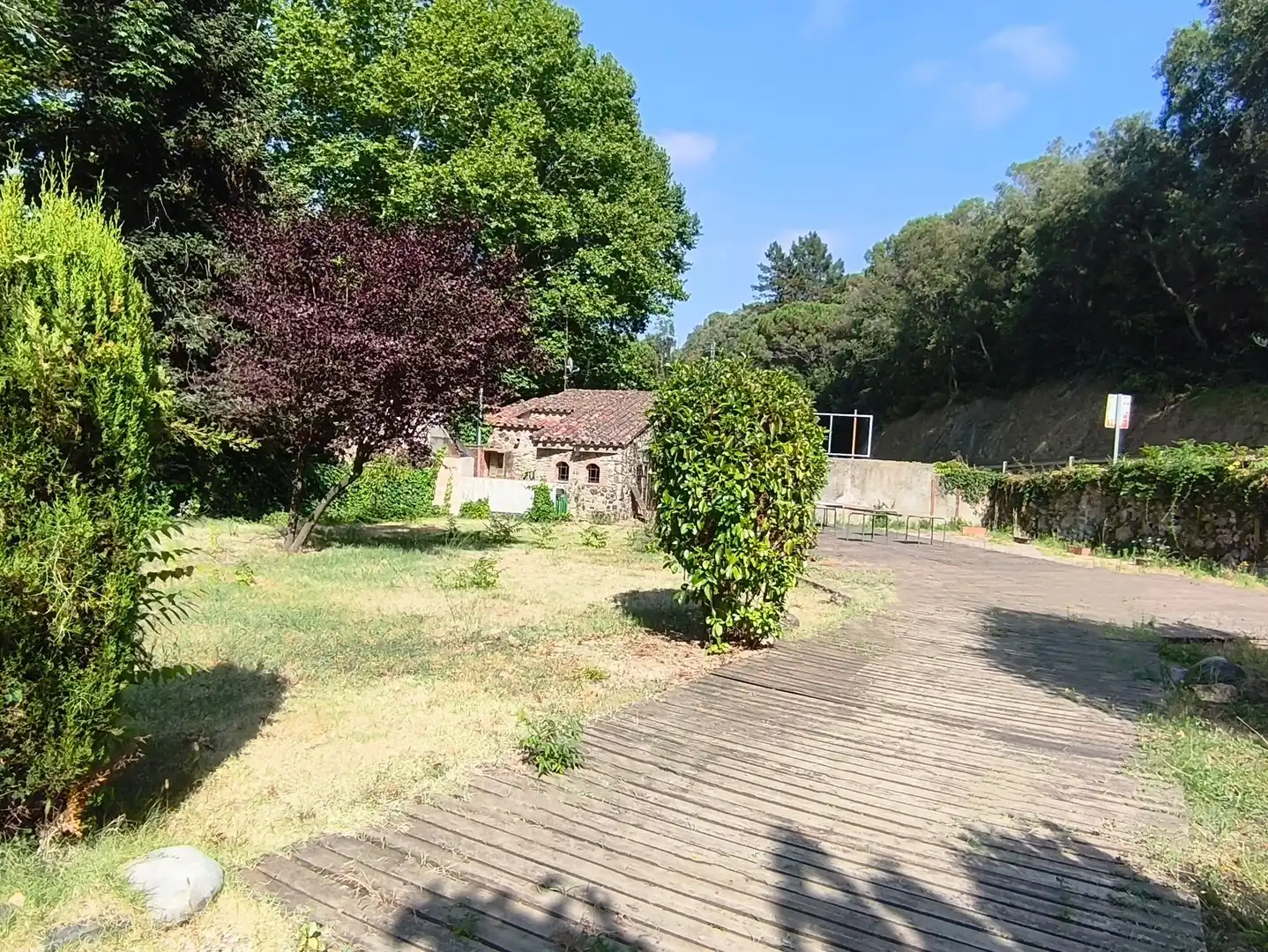 Garten von Geschaftsraum zur Miete in Sant Iscle de Vallalta mit Klimaanlage und Terrasse