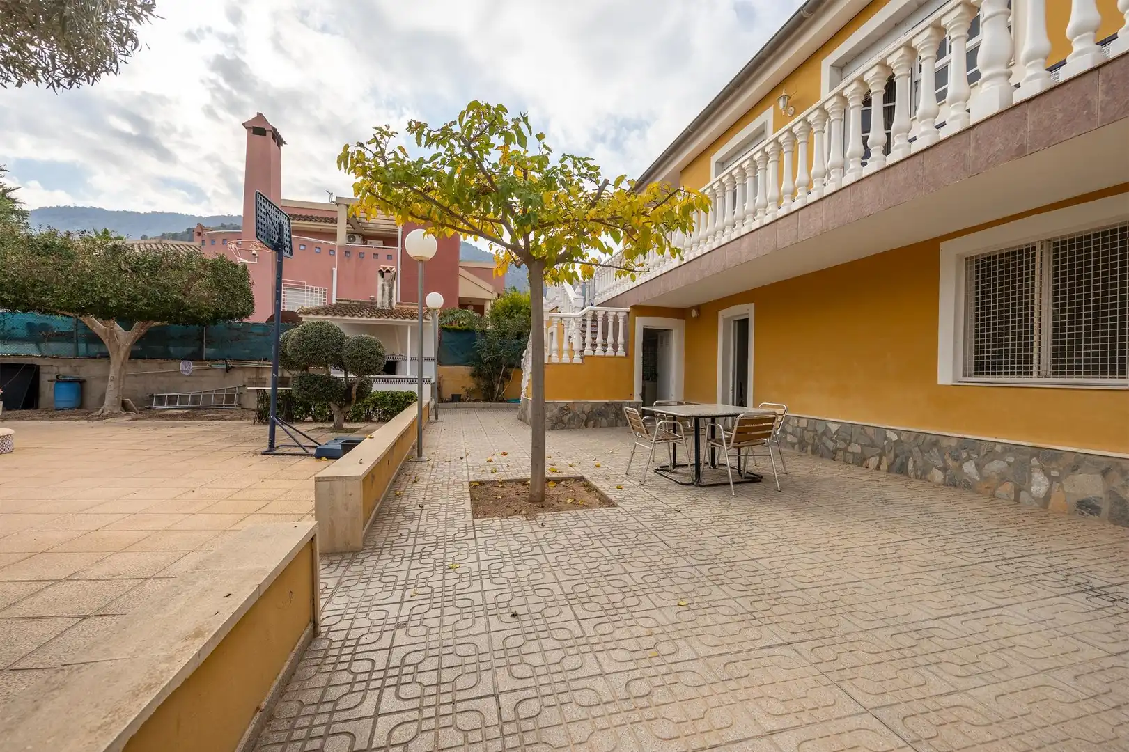 Terrassa de Casa o xalet en venda en Orihuela amb Aire condicionat, Jardí privat i Terrassa