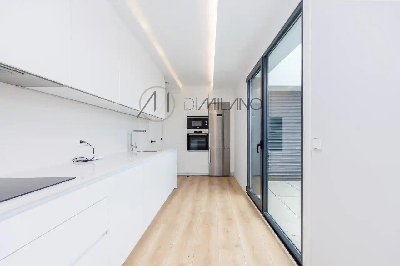 Cocina de Ático en venta en Vigo  con Calefacción, Terraza y Piscina